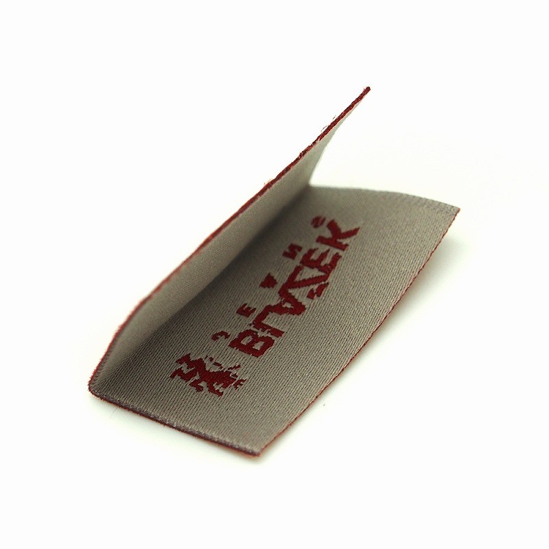怎麽控製織嘜布標的品質？